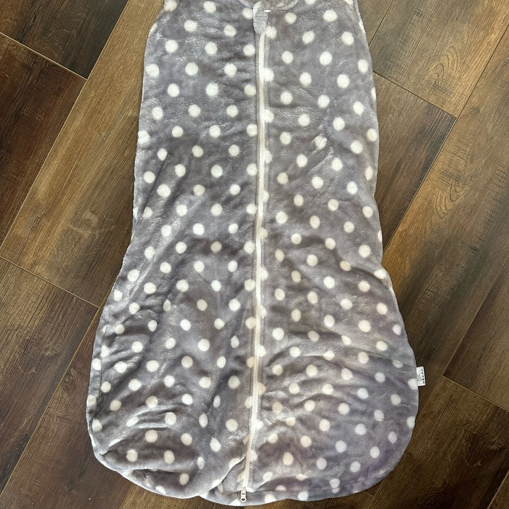 Yoofoss Sleep Sack 18-24 mos. Ultra Soft Gray Polka Dot